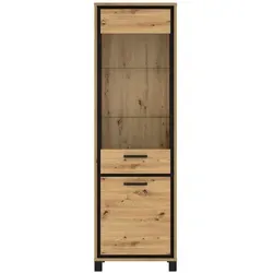 FORTE Trondheim Vitrine mit 2 Türen - Glasvitrine aus Holzwerkstoff in Artisan Eiche und Schwarz, bietet 2 Glasböden und sanft schließende Türen für eleganten Stauraum.