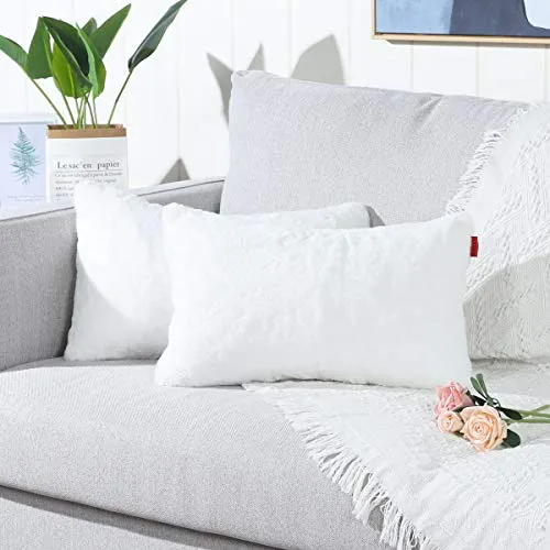 Mandioo 2er Set 30x50 cm reinweißen Faux Fur Flauschigen Kissenbezüge Moderne Künstlich Pelz Kissenhüllen Dekorative Sofakissen Dekokissen Weicher Zierkissenbezug für Wohnzimmer Sofa Schlafzimmer