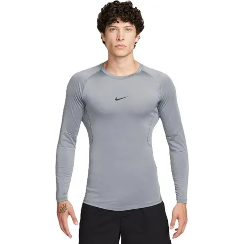 Nike Pro Long Sleeve T-Shirt für Herren - Grau/Silber - S - Trainingsbekleidung mit optimalem Komfort für intensive Sportsitzungen, ideal für Athleten.