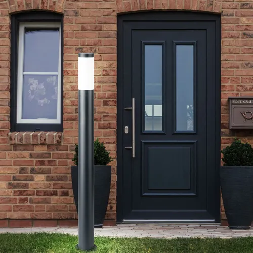 Elegante Stehleuchte aus Edelstahl in Anthrazit