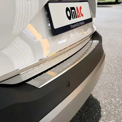 OMAC Ladekantenschutz für Opel Crossland X - Abdeckblenden, eleganter Schutz aus rostfreiem Edelstahl mit einfacher Installation und maßgeschneiderter Passform für optimalen Schutz vor Kratzern.