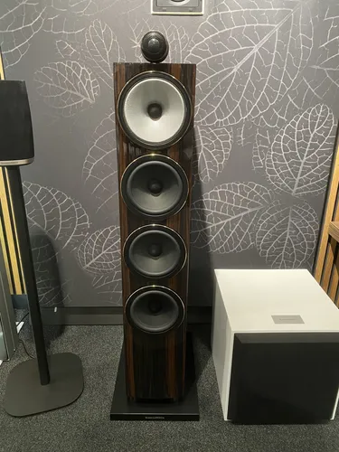 Bowers & Wilkins 702 S3 Signature