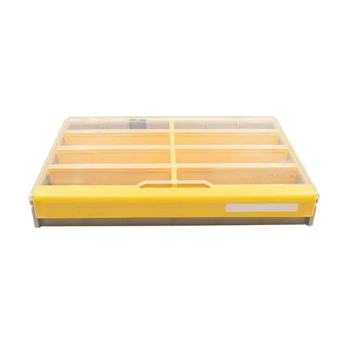 Plano Edge Flex 3700M Geräteaufbewahrung Angelbox, Gelb/Grau - Hochwertige Geräteaufbewahrung für Angler: Rostschutz, 38 Flex-Trennwände für optimale Organisation und wasserdichte Dri-Loc O-Ring-Dichtung für den Schutz Ihrer Ausrüstung.