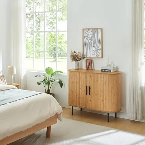 [en.casa] Kommode Tvedestrand - Stilvolles Sideboard mit 2 Schiebetüren - Kommoden & Sideboards, vielseitig einsetzbar als Stauraum für verschiedene Wohnräume mit 8 praktischen Ablagefächern und pflegeleichter Oberfläche.