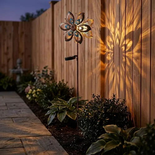Solar-Leuchtturm Rotierend 15x21 Cm – LED Gartenleuchte Solarbetrieben, Aus Eisen & ABS, Wasserdicht, 360° Drehung, In Schwarz Oder Rot, Für Rasen, Terrasse & Beet