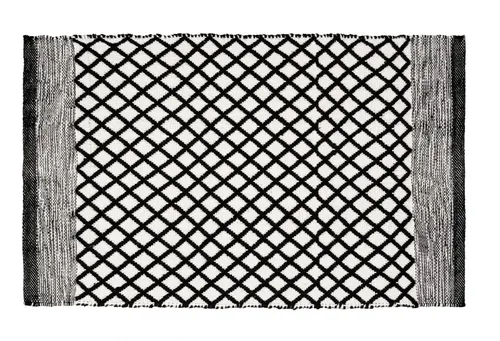 WENKO Badematte Tara schwarz, weiß 50 x 80 cm - Rutschfest und Waschbar - Sonstiges Badzubehör – Die WENKO Badematte Tara sorgt für sicheren Stand und ist aus 100% recyceltem Polyester. Waschbar bei 40 °C für einfache Pflege und ein wohlig-weiches Gefühl.