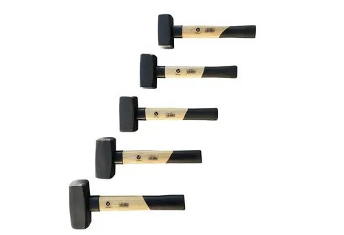 Fäustelhammer Set 800-2000g - 5tlg - 5tlg Fäustelhammer Set mit Holzstiel, extra hohe Stabilität und Schlagkraftübertragung. Ideal für Werkstätten, robust und langlebig.