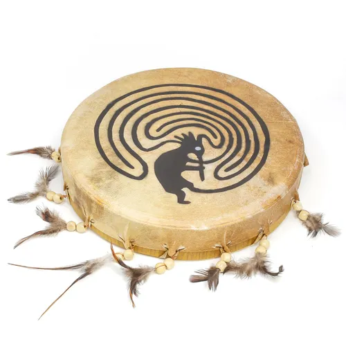 Terré Schamanentrommel 30 cm mit Aufdruck - Sonstige Percussion Instrumente - Authentische Schamanentrommel, verziert mit acht Federn und eindrucksvoller Bemalung, ideal für spirituelle Rituale und voluminösen Klang.