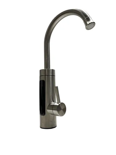 Elektrischer Wasserhahn mit Durchlauferhitzer 230V