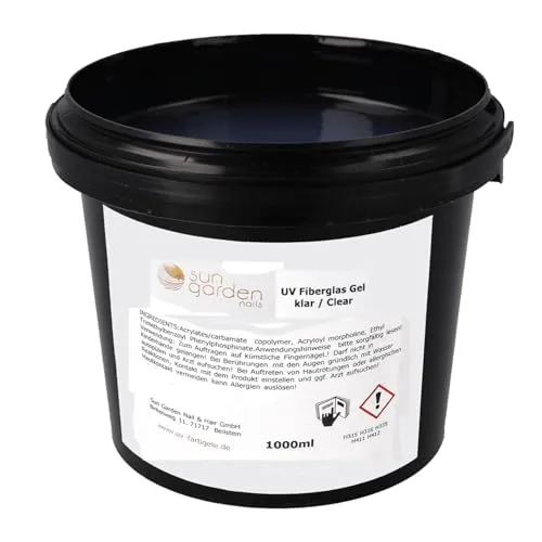 Sun Garden Nails UV Aufbaugel Fiberglas Gel klar 1000ml - Premium Nagelmodellage - Mittelviskoses UV Fiberglas Gel für einfache Nagelmodellage – selbstglättend mit Honigeffekt, ideal für Anfänger. Langanhaltender Glanz nach 120 Sek. Aushärtung unter UV Licht.