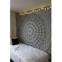Wandteppich Mandala 213x137cm Schwarz-Weiss - Vielseitiger Wandteppich im Boho-Stil (213x137cm) für kreative Raumgestaltungen. Hergestellt aus 100% Baumwolle, pflegeleicht und ideal als Wandbehang oder für besondere Anlässe.