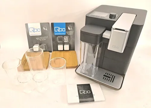 Tchibo Qbo You-Rista Kapselmaschine + Milk Master + Zubehörset aus 10 Einheiten