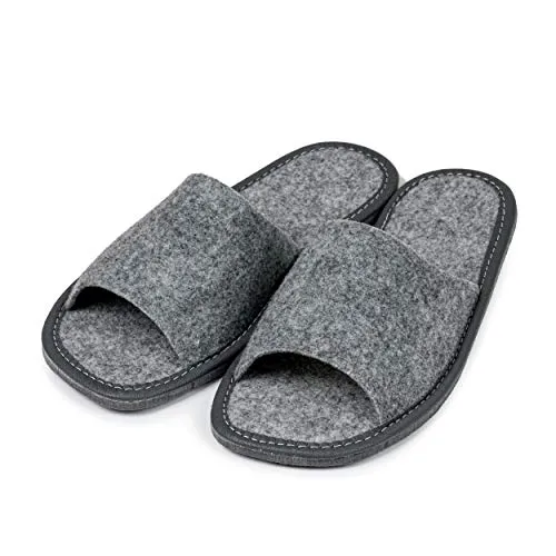 Hüttenschuhe von Nowo