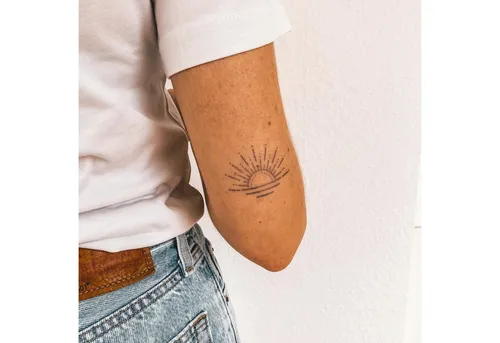 Inkster Schmuck-Tattoo Hochwertige 2 Wochen Tattoos, Vegane & EU-Kosmetikzertifizierte Farbe