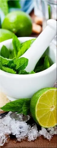 artissimo, Glasbild, 30x80cm, AG1873A, Kitchen II, Küchenbild hochkant, Kräuter, grün, Bild aus Glas, moderne Wanddekoration aus Glas, Wandbild Wohnzimmer modern