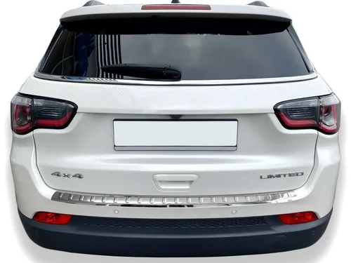 RECAMBO Ladekantenschutz für JEEP COMPASS II - Abdeckblenden – Hochwertiger V2A Edelstahl schützt Ihren Kofferraum vor Kratzern mit exklusiver Optik und perfekter 3D-Passform für einfache Montage.