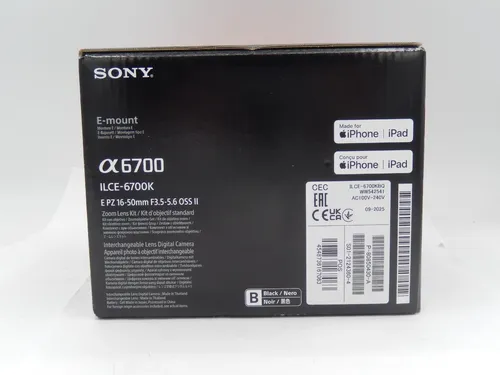 SONY Alpha 6700 Kit mit 16-50mm Objektiv - Kamera mit 24,2 MP und schnellem Autofokus, ideal für kreative Fotografie und Videos – inklusive zusätzlichem Zubehör für mehr Flexibilität.