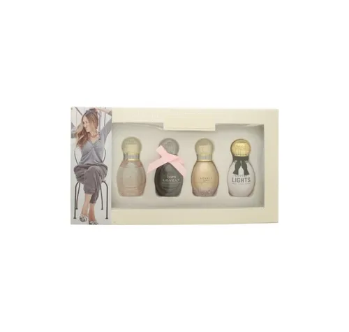 Sarah Jessica Parker Lovely 4 Piece Gift Set - Damen Geschenkset mit 4 x 5ml Eau de Parfum, ideal für Frauen, die einen zeitlosen und eleganten Duft lieben.