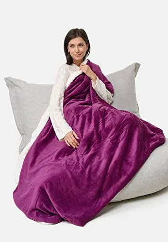 made2trade Weiche Kuscheldecke extra Dick & Warm Sofadecke - Wohndecke Sherpa Decke - aus fedeleichtem Coral-Fleece - Beere - Gr. 130x170cm