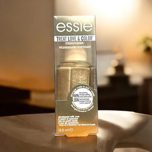 essie Treat Love & Color Nagelhärter - Nr. 151 GLOW THE DISTANCE  13,5 ml neu