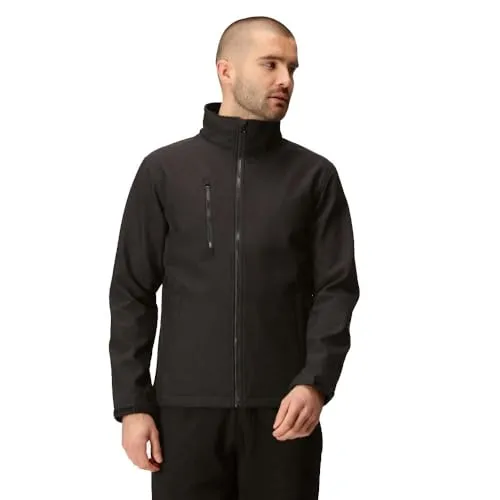Regatta Herren Softshell Jacke schwarz - XL - Funktionsjacken mit 3-lagiger, atmungsaktiver Membran, ideal für Übergangszeiten. Ausgestattet mit Kinnschutz, mehreren Taschen und weichem Micro-Fleece-Futter für höchsten Tragekomfort.