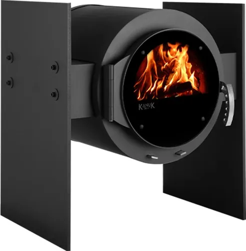 KANUK Kaminofen Kanuk - STAND | 8 kW aus Stahl - Kaminofen für große, offene Wohnbereiche mit 85 % Wirkungsgrad für saubere Verbrennung und gemütliche Wärme.