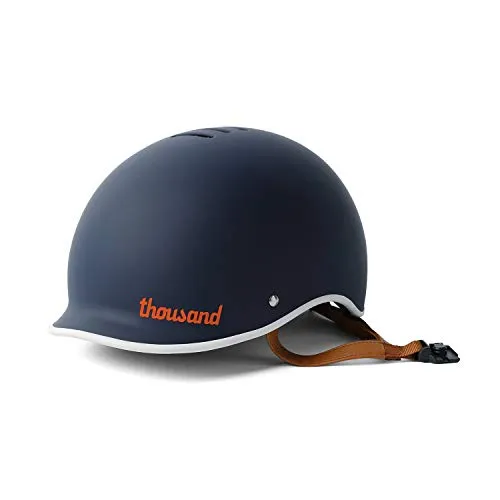thousand Fahrradhelm Heritage - Navy, Medium - Sicherheitszertifizierter Fahrradhelm mit leichtem Design und innovativem Magnetverschluss. Ideal für stilbewusste Radfahrer, die Sicherheit und Komfort schätzen.