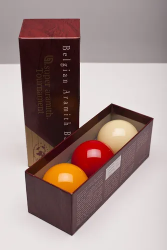 Caromkugelsatz ARAMITH Tournament 61,5' von Aramith