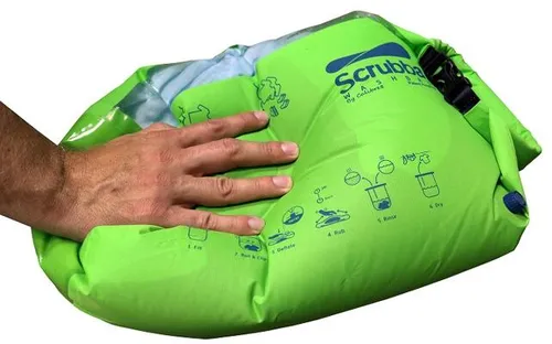 Scrubba Reisewaschmaschine Wash Bag - kleinste Waschmaschine der Welt, extrem einfach zu handhaben und ideal für Camping und Outdoor-Aktivitäten