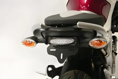 Kennzeichenhalter für Suzuki Gladius '09-, schwarz