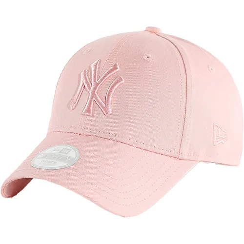 New Era League Essential 9Forty New York Yankees Damen Cap - pink - Stylische Damen Cap der New York Yankees mit modernem Design und verstellbarem Riemen. Ideal für Baseball-Fans und als modisches Accessoire im Alltag.