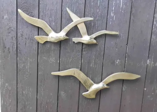 Wandobjekt maritim - 3 Möwen aus massivem Aluminium in Gold - Wanddekoration im maritimen Stil, aus hochwertigem Aluminium, bringt Küstenflair in jedes Zimmer.