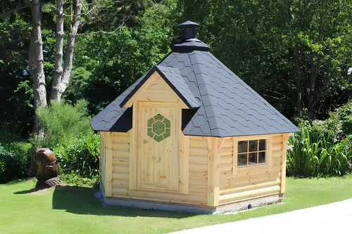 Grillkabine Grillkota Hütte 9,2 m² - Skandinavisches Gartenhaus mit isolierter, abschließbarer Grillkabine und einfacher Montage, ideal für gemütliche Grillabende im Freien.