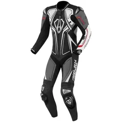 Arlen Ness Conquest 1-Teiler Motorrad Lederkombi, schwarz-grau-weiss, Größe 52 - Motorradkombis aus vollnarbigem Rindsleder mit herausnehmbarem Air-Mesh Innenfutter und Steißbein-Polsterung für optimalen Komfort und Sicherheit.