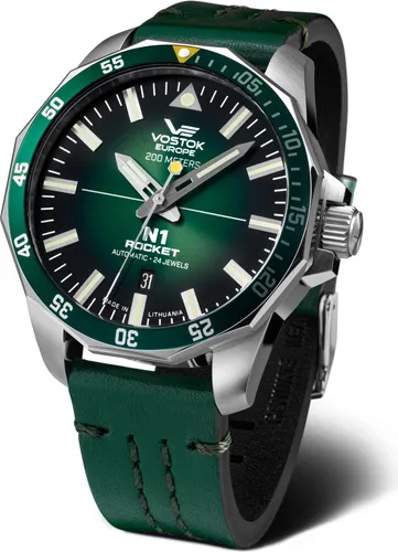 Herren-Armbanduhren von Vostok Europe