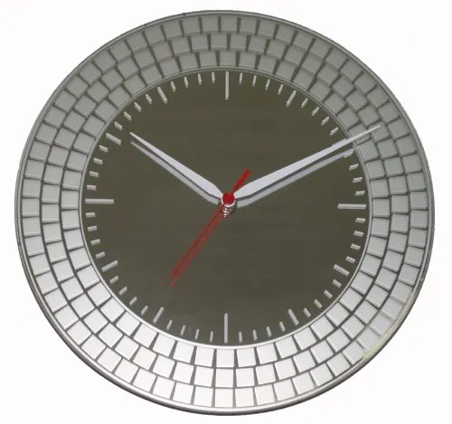 Eurotime Quarzwanduhr 80031 – Eleganter Spiegel mit geschliffenen Applikationen - Stilvolle Quarzwanduhr mit 30 cm Durchmesser, Spiegelglas und satiniertem Muster. Perfekt für jeden Raum, ergänzt durch weiße Kunststoffzeiger und eine rote Sekundenzeiger. Batteriebetrieb, 1x AA (nicht enthalten).