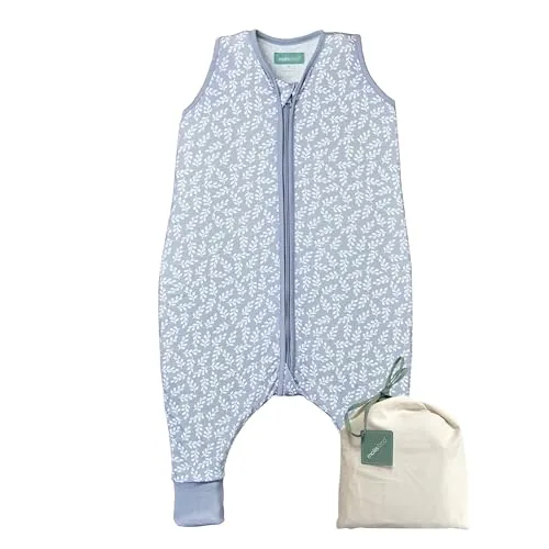 molis&co Baby Schlafsack mit Füßen 0.5 TOG - Blue Garden (80 cm) - Baby Schlafsäcke, ideal für warme Nächte mit 100% Baumwolle (Oeko-TEX 100), atmungsaktiv und sicher für einen erholsamen Schlaf.
