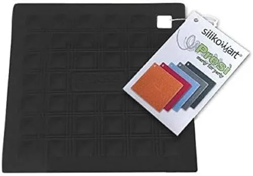 silikomart | MISS HOT Silikon-Topflappen, 175 x 175 mm, Küchen-Topflappen zum Schutz der Hände oder des Tisches, Farbe schwarz, Made in Italy