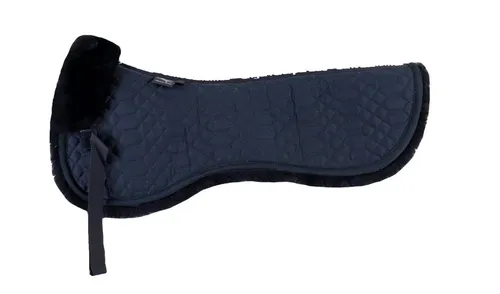 Engel Reitsport Sattelpad SAKIS1 - Lammfell & Baumwollsteppstoff - Hochwertiges Sattelpad aus 100% Merino Lammfell, temperaturausgleichend und antibakteriell. Ideal für optimalen Komfort und Schutz bei Reitern mit Allergien.