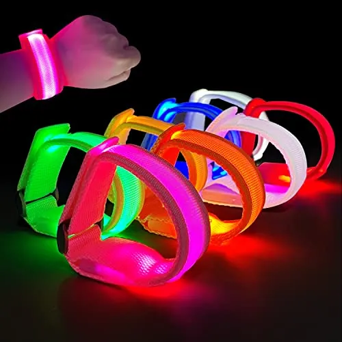 Plastikschmuck von M.best