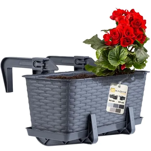 KADAX Blumenkasten 40 cm Grafit mit Halterungen & Untersetzer, Rattan-Optik – Pflanzkasten für Geländer, wetterfester Balkonkasten