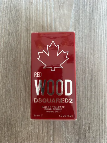 Dsquared2 Red Wood Pour Femme Edt Spray - Damenduft mit lebendigen Noten von Cranberry und rosa Pfeffer, ideal für selbstbewusste Frauen, die ihren einzigartigen Stil unterstreichen möchten. Langanhaltender Duft für den Alltag und besondere Anlässe.