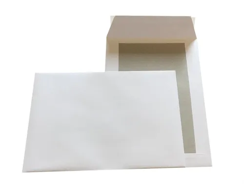 Papprückwand Versandtaschen DIN C5 weiß 250 Stück - 250 haftklebende Papprückwandtaschen im Format DIN C5, ideal für sicheren Versand, stabil und umweltfreundlich.