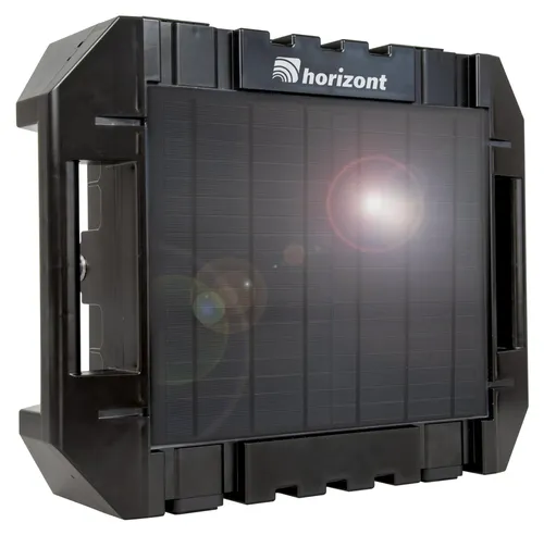 horizont Solar Weidezaungerät 12 V ranger ® AS1000SC - Robustes 12 V Solar-Weidezaungerät mit 15 W Solarpanel und 12 Ah Akku. Ideal für bis zu 10 km Zaunlänge, perfekt für Tierhalter. Unabhängig von Stromquellen und sofort einsatzbereit – hohe Leistung für effektive Sicherheit.