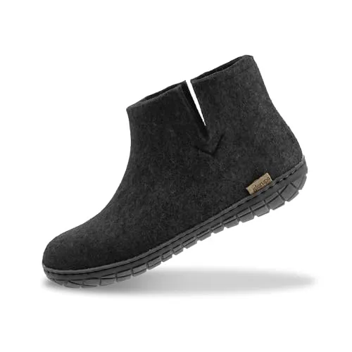 Glerups Filz Hausschuhe für Herren und Damen (Größe 40) | Komfortabler Hausstiefel mit Natürlicher Gummisohle - Wanderschuhe aus 100% reiner Naturwolle, die Feuchtigkeit aufnimmt und Deine Füße warm und trocken hält. Handgefertigte Qualität mit flexiblem Naturkautschuk für optimalen Halt.