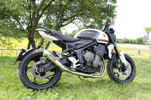 Triumph Fahrzeuge & Teile von Triumph