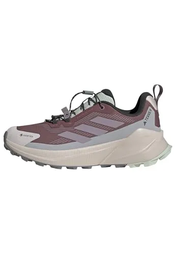 Adidas Trailmaker 2 GTX Speed Lace Damen - lila - Wanderschuhe mit wasserdichter GORE-TEX Membran und Speed-Lacing System für einfaches An- und Ausziehen. Ideal für Trails, bietet hervorragenden Grip und Komfort.