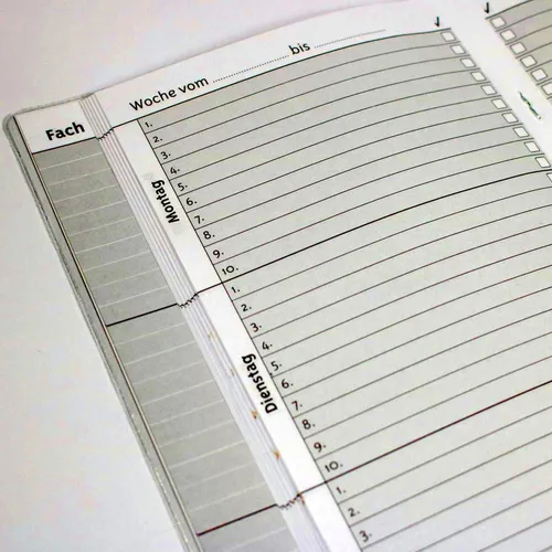 ADINA Hausaufgabenheft A5 Küken für Schlaue Faule m Schutzumschl 48 W