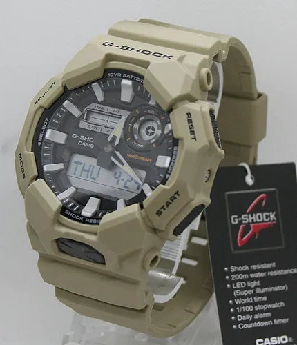 Casio G-SHOCK GA-010-5AER Uhr - Herren-Armbanduhr mit 10-Jahres-Batterie, ideal für lange Nutzung ohne Batteriewechsel. Mit Stoppuhr, Countdown, Weltzeit und mehr - perfekter Begleiter für aktive Männer.