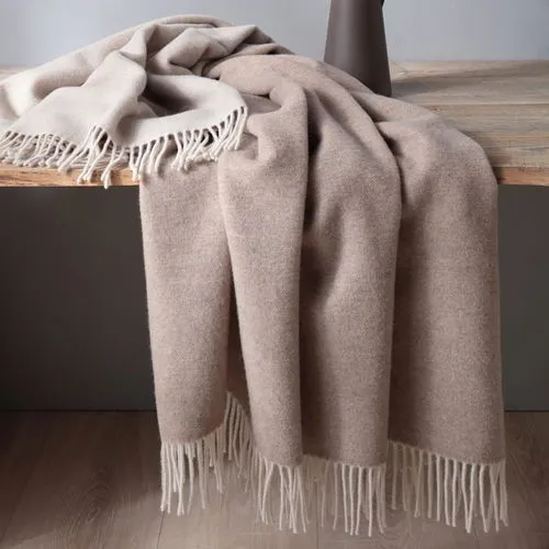 Biederlack Kaschmirplaid 'Uni' 150 x 200 cm - Luxuriöse Decke aus Wolle und Kaschmir - Bettdecken, 80% Wolle und 20% Kaschmir für höchsten Komfort und Wärme, ideal für alle Wohnräume.